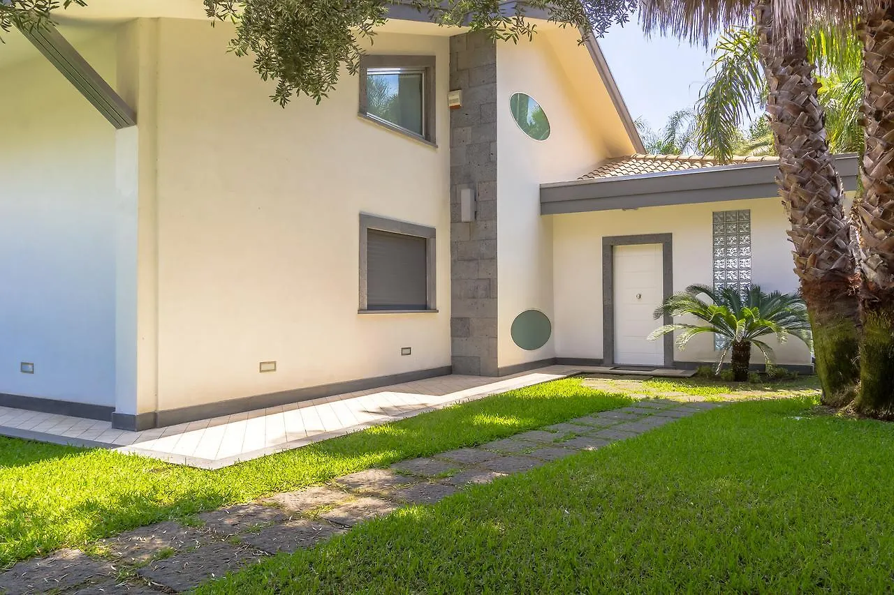 Villa Oras Mascali 0*,